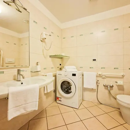 Idillic Family Haven For Four * Bibione