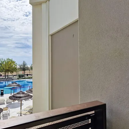 Idillic Family Haven For Four Apartman Bibione