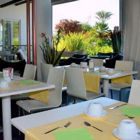 Idillic Family Haven For Four * Bibione