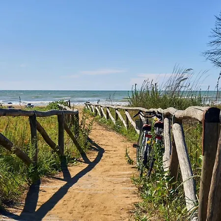 Idillic Family Haven For Four * Bibione